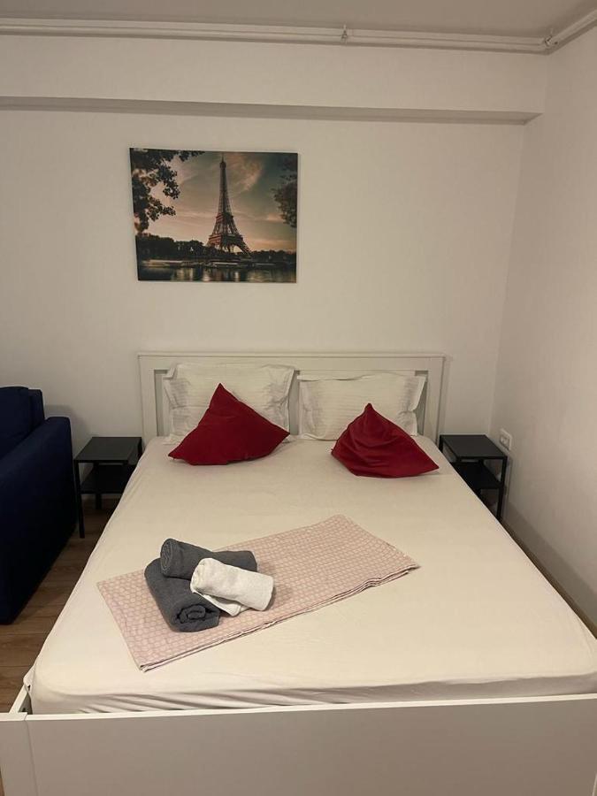 Tranzzit Airport Apartament I Otopeni Exterior photo